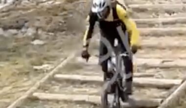 Pedro Sánchez i Begoña Gómez han estat fent bicicleta de muntanya a Soldeu