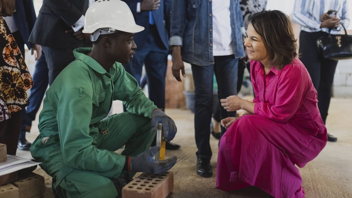 Angebliche Escort-Kontakte: Wie Russland Deutschlands Außenministerin diffamiert