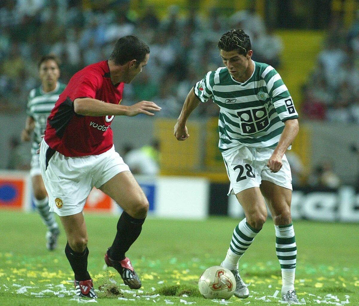Sporting recorda: Foi há 21 anos que Ronaldo destruiu o Man. United em Alvalade