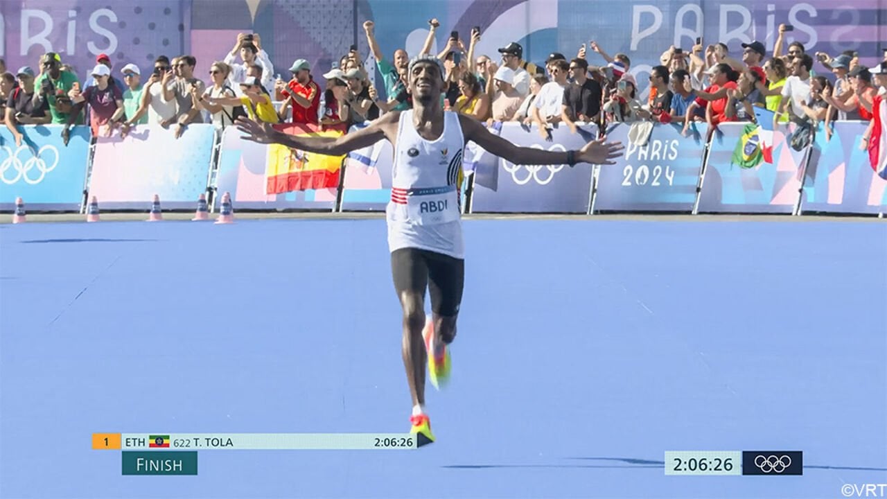 ZILVER! Bashir Abdi doet als vice-olympisch kampioen in Parijs nog straffer dan brons in Tokio