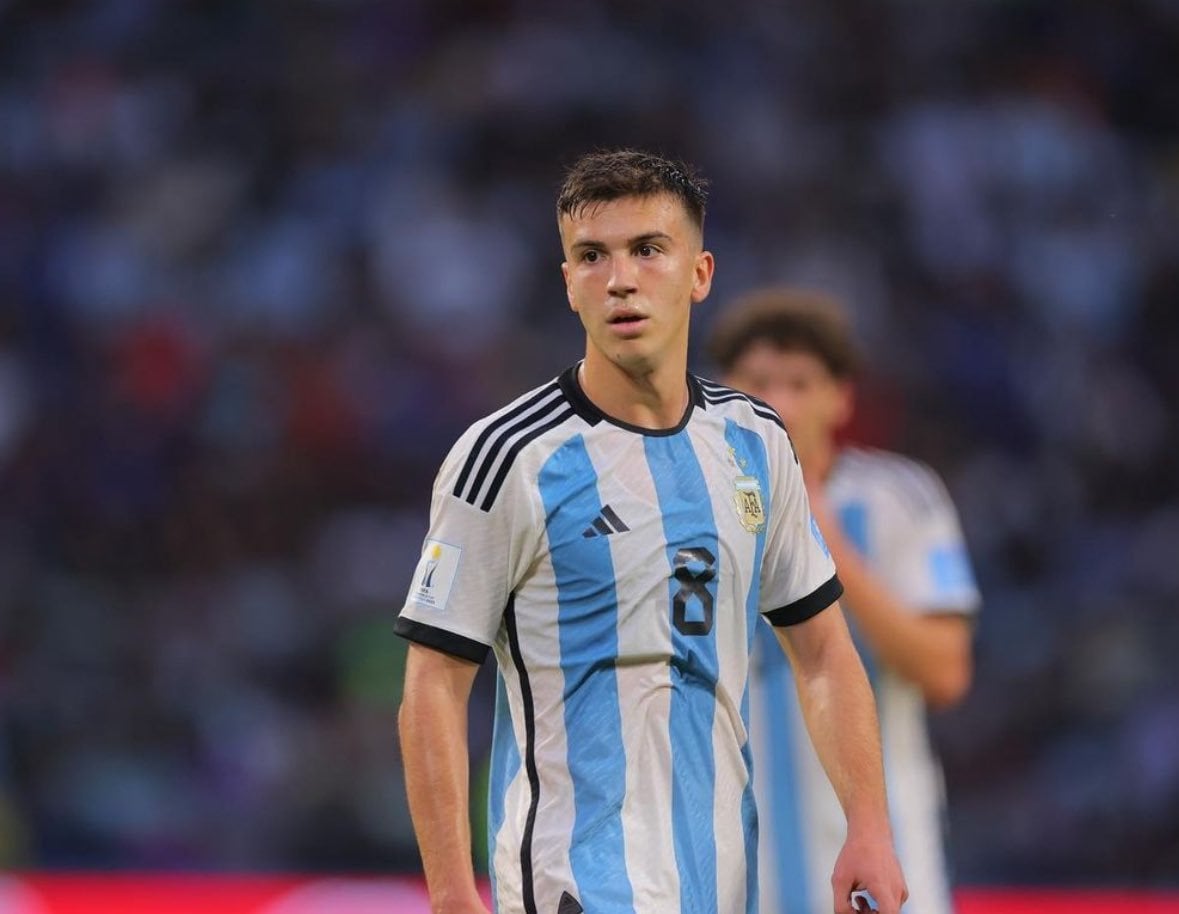 Como have completed deal to sign Máximo Perrone on loan from Manchester City