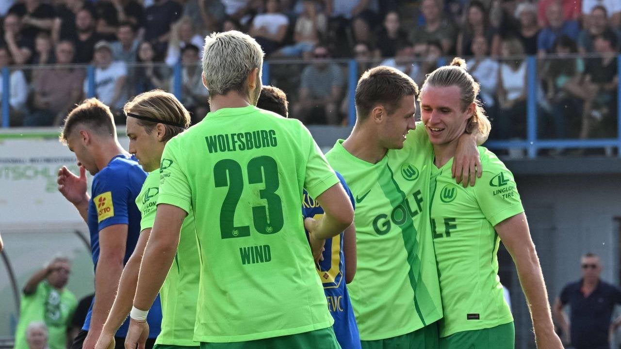 DFB-Pokal: Schwacher Auftritt beim Oberligisten - Wolfsburg müht sich zum Sieg in Koblenz