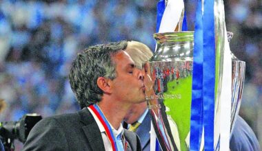 Michel Platini: "Agradava-me tanto o FC Porto do José Mourinho..."