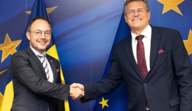 Hi han més articles avui -08/14/2024. Aqui estan tots els titulars que he trobat...