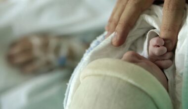 Los nacimientos en España se desploman un 25% en una década: 52.000 niños menos en la primera mitad del año que en 2014