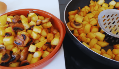 Small Fried Potatoes & Mushrooms
