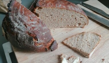 fresh baked Rye sourdough bread with Butter&Salt