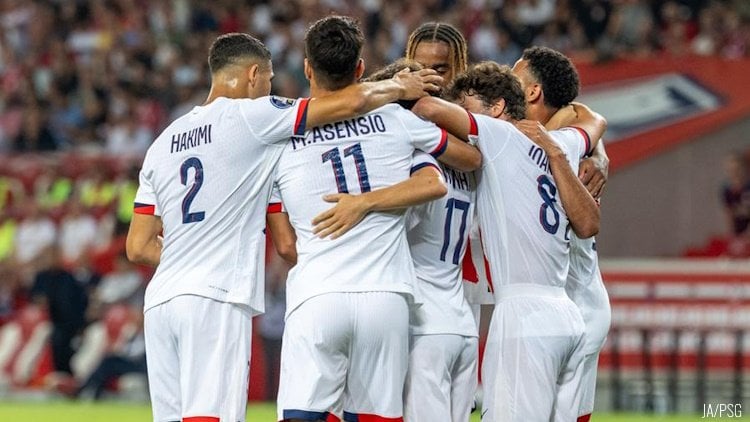 Match : Lille/PSG (1-3), individual performances (translation in comments).