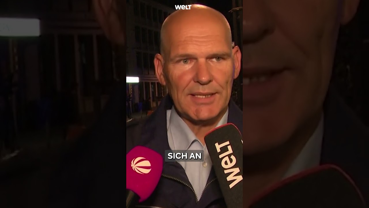 MESSERMORDE IN SOLINGEN: Polizei sucht dringend weitere Zeugen des Abschlags | WELT TV #shorts