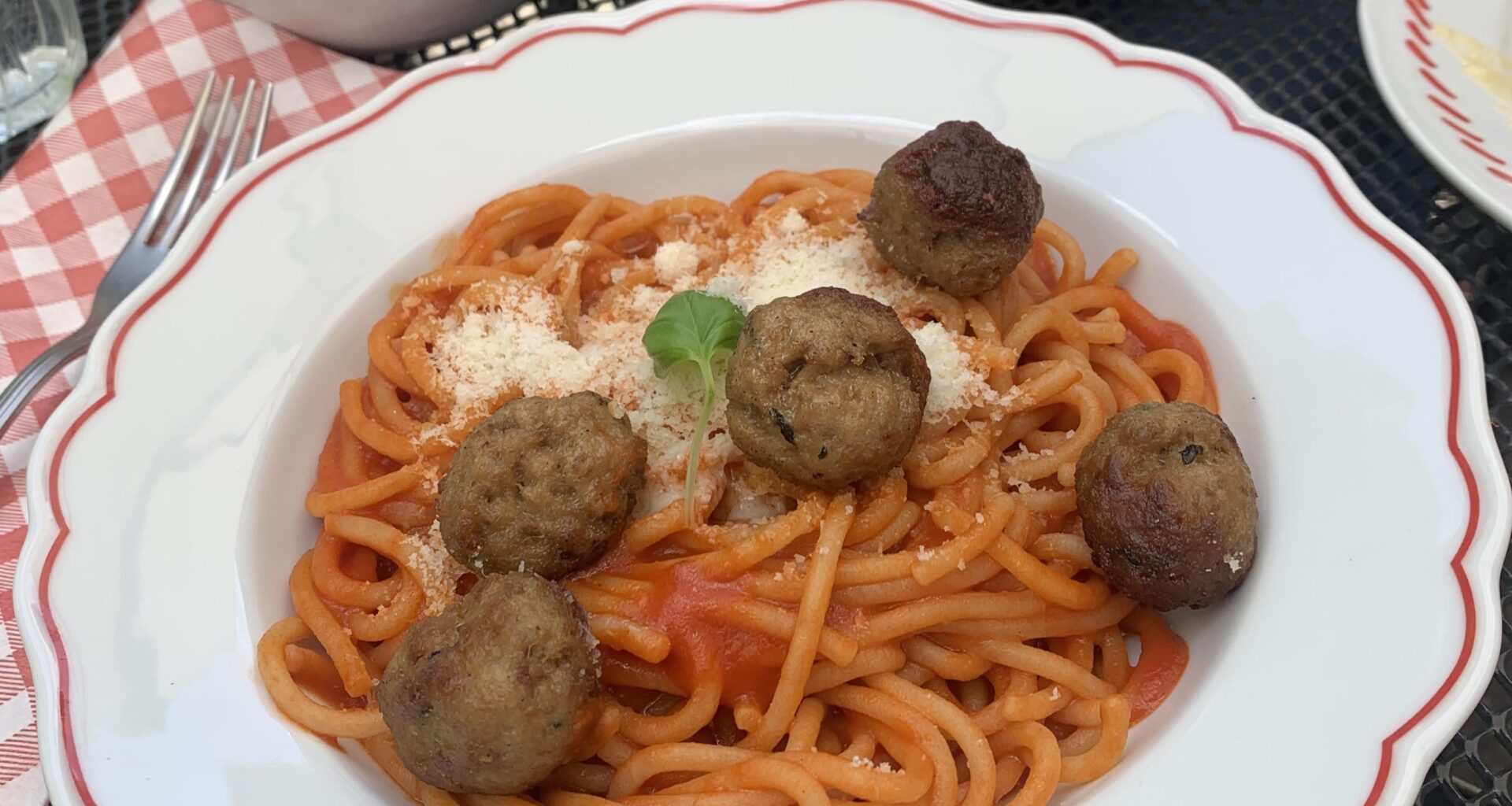 Meatballs with spaghetti in Milan 🇮🇹