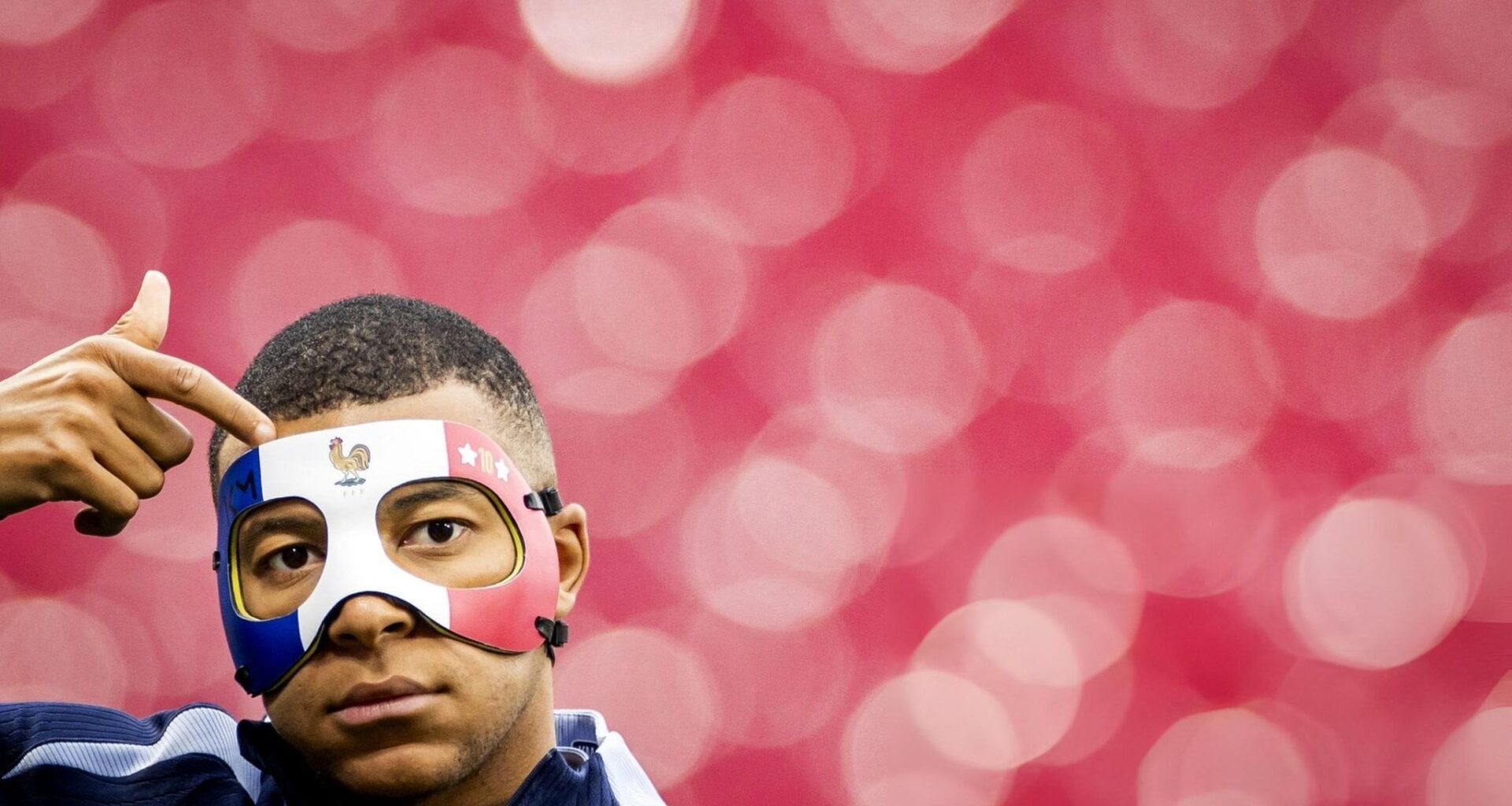 Mbappé x PSG situation (Wage Dispute)