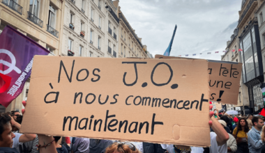 Le monde nous regarde
