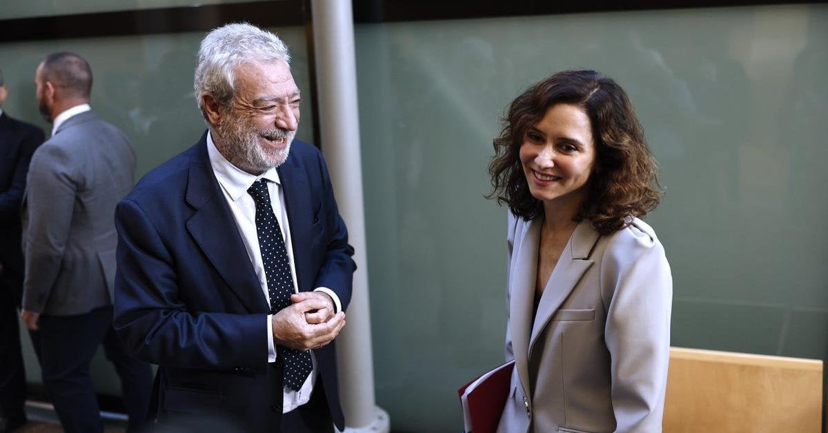 Huye de Sánchez y de las drogas es el último mensaje de la factoría Ayuso