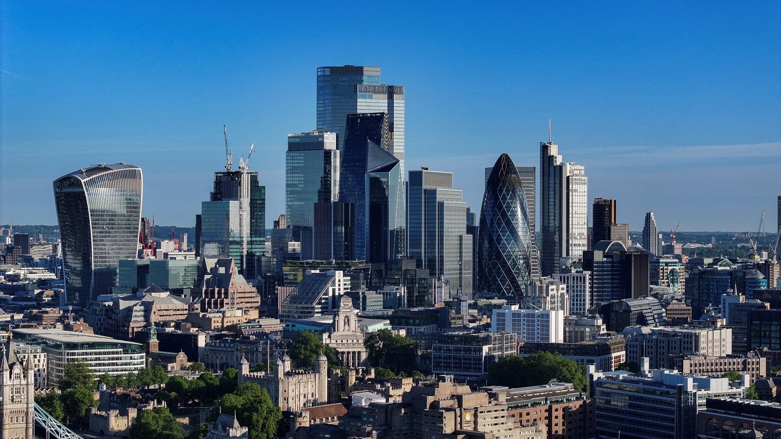 UK economy continued to flatline in July recording no growth as Labour came to power - ONS