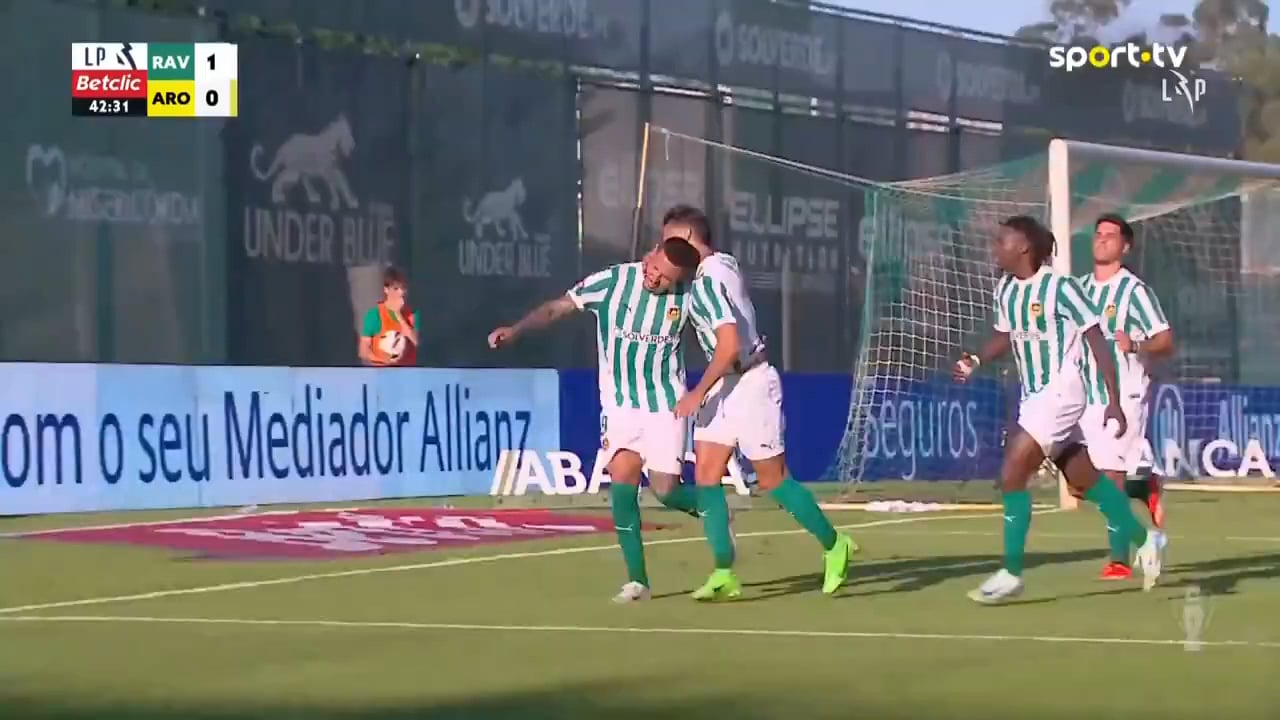 Penalty para o Rio Ave vs Arouca (1-0)