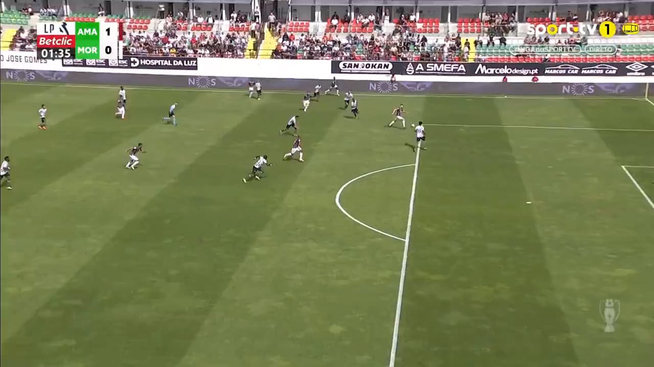 Golo de trivela de Leonel Bucca (Estrela) vs Moreirense