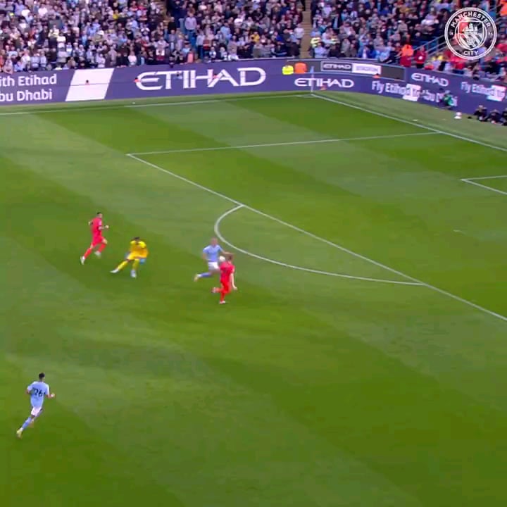 All 4 of Ederson's assists in the Premier league 🧤🪄