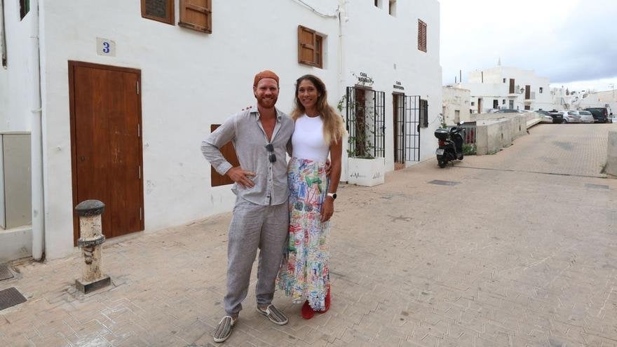 Los Van Maaren: la pareja que ha comprado 30 casas en sa Penya