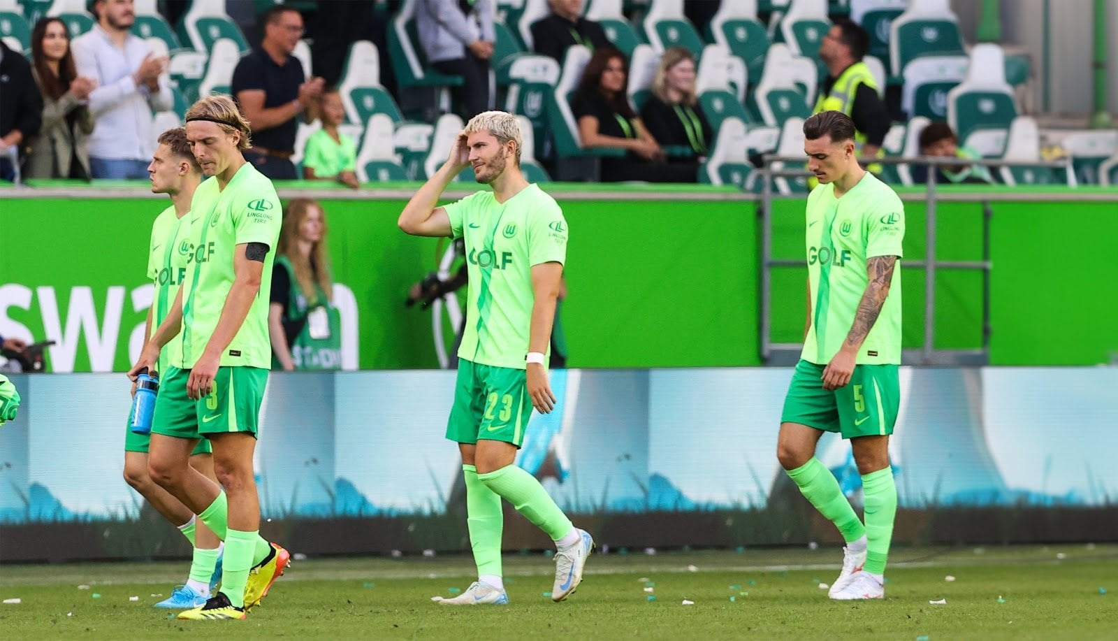 Erste Werksschließung steht fest: VW macht VfL Wolfsburg dicht | Postillon