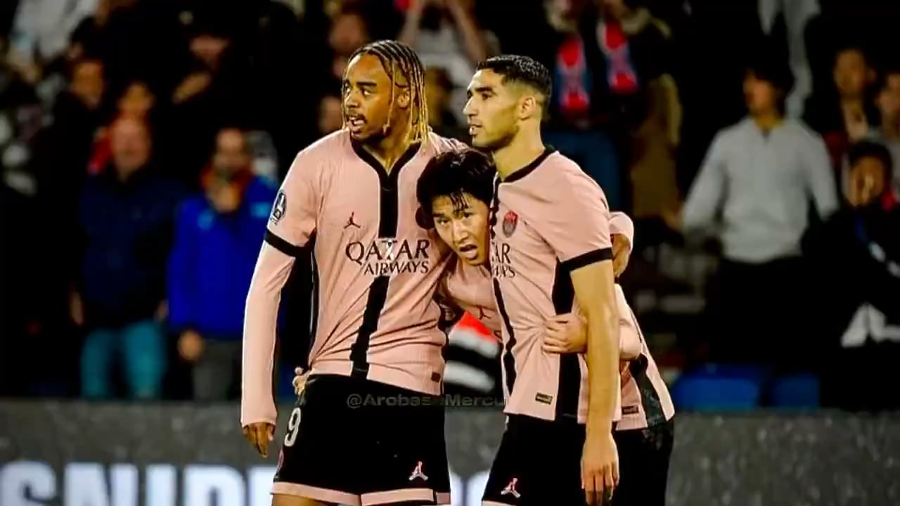 Bradley Barcola vs Rennes (H) [24/25]