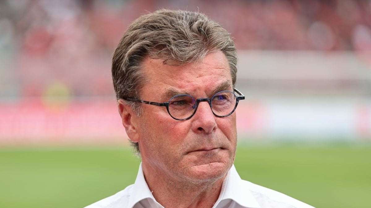 Fußball-Bundesliga: Trainer Dieter Hecking hielt Freistellung in Gladbach 2019 für einen Aprilscherz