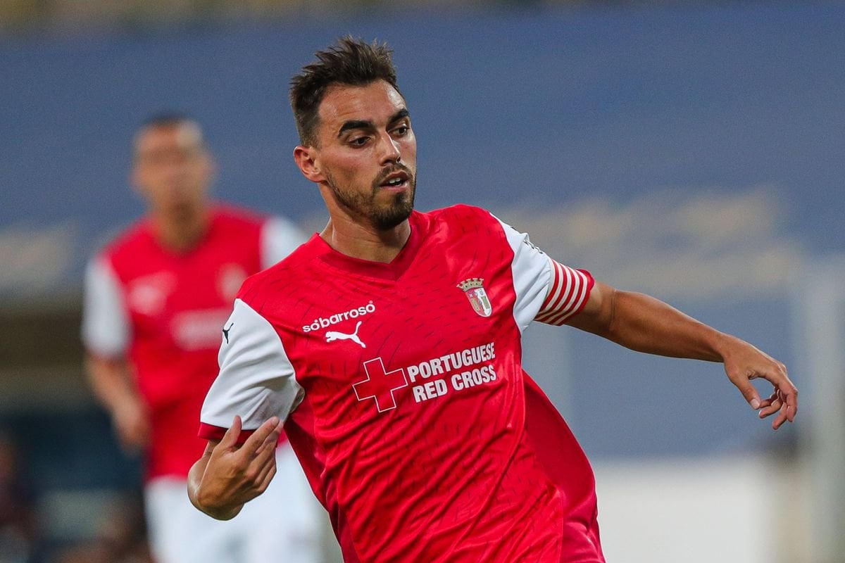 Tribunal Arbitral do Desporto pede acordo entre Málaga e SC Braga no 'caso Horta' | Abola.pt