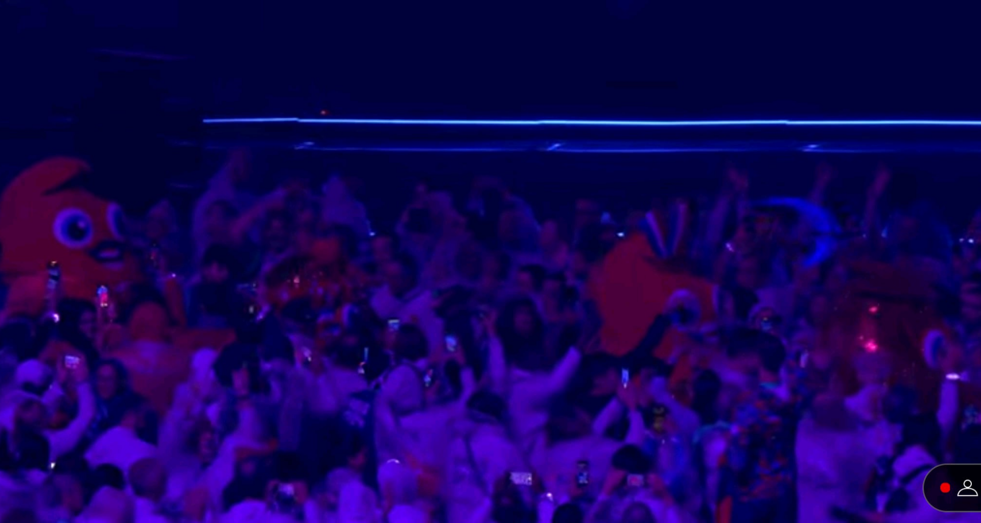 The Phryges at the rave