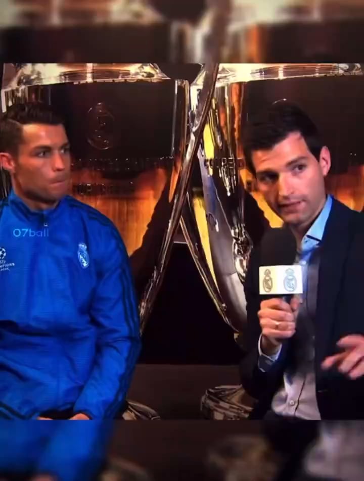 That time when Ronaldo promised a perfect night at the Bernabeu against Wolfsburg and delivered a remontada with a hattrick to send us to the semi-finals of the Champions League.