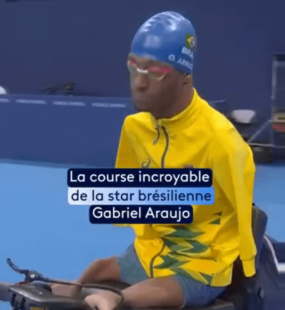 Brazilian paralympic swimmer Gabriel Araujo born with short legs and no arms obliterates the field in the 100m backstroke