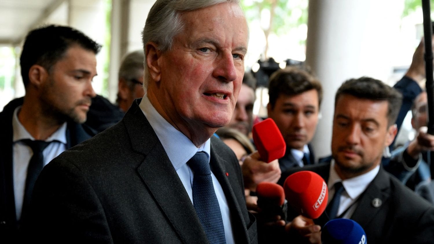 Impôts : Michel Barnier "ne s'interdit pas" d'aller vers une "plus grande justice fiscale"