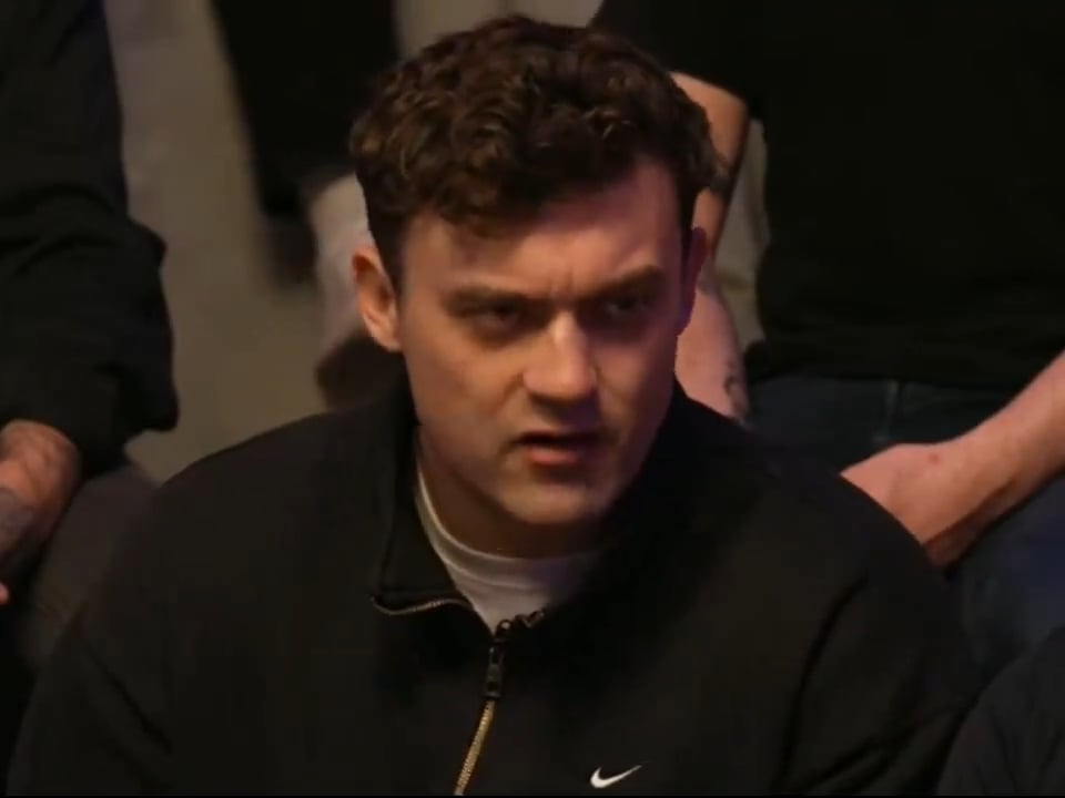🗣️"The way we treat City fans (over 115) is  out of order. I've been doing podcasts, live streams, TV.. I've never met a single lawyer who knows anything about this case. The club is innocent until proven guilty" 👏

👀  City fan (Buvey) hits back at Man City's critics over 115.