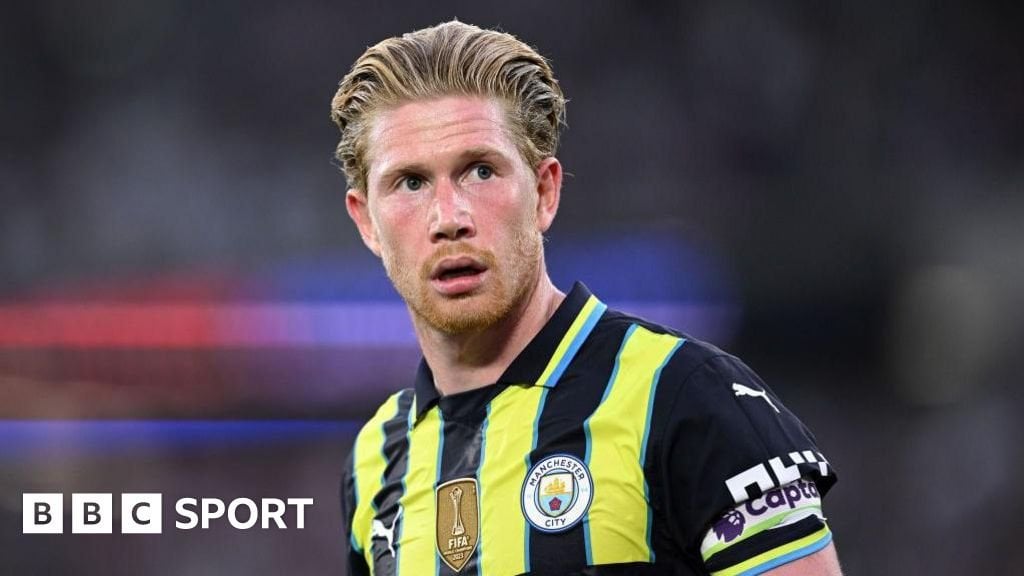 [Minay] Manchester City midfielder Kevin de Bruyne says he did not hold talks with any other clubs about leaving the Etihad this summer.