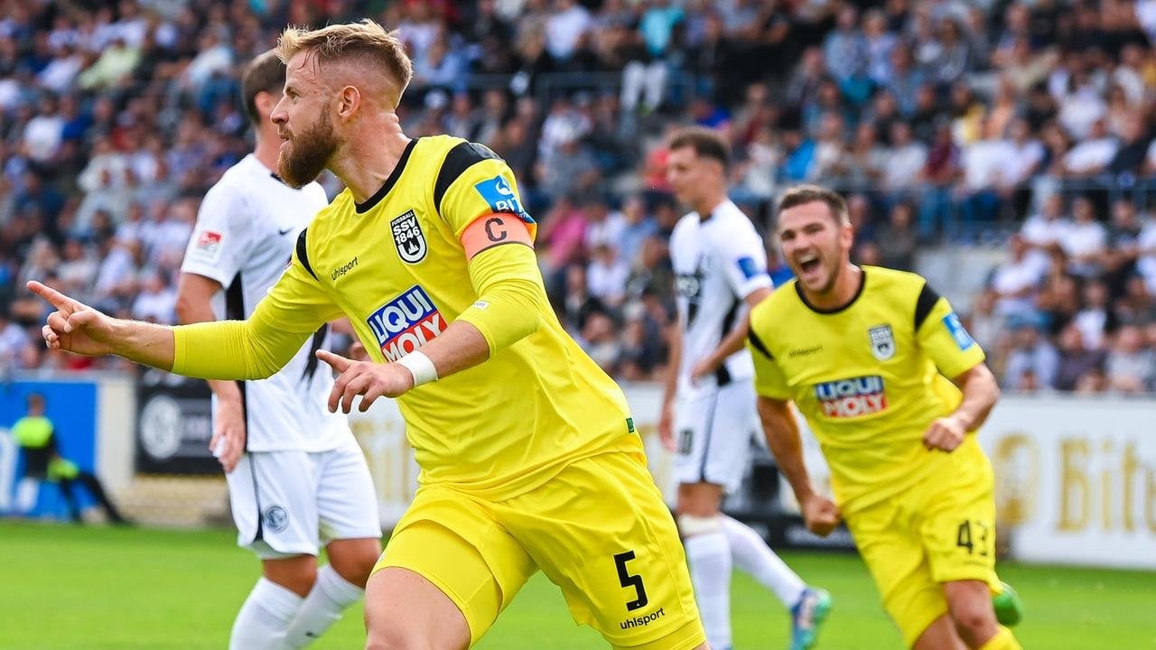 3:1 bei SV Elversberg: SSV Ulm verlässt Abstiegsplätze durch ersten Saisonsieg