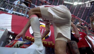 Thomas Muller celebration with Bayern Ultras after becoming the record holding Bayern player with most appearances [FULL]