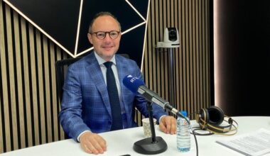 Hi han més articles avui -09/17/2024. Aqui estan tots els titulars que he trobat...