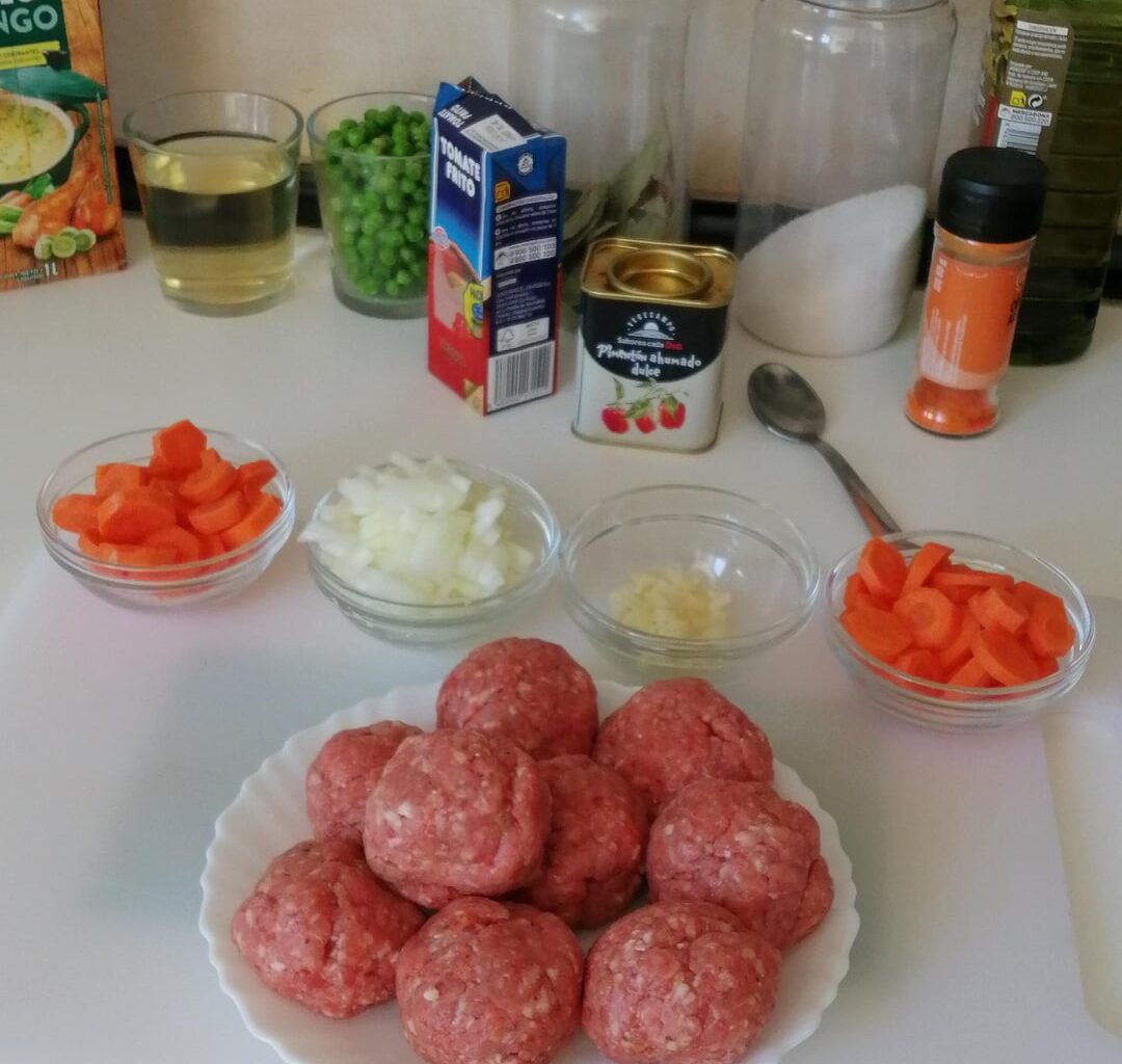 Stewed Homemade Meatballs