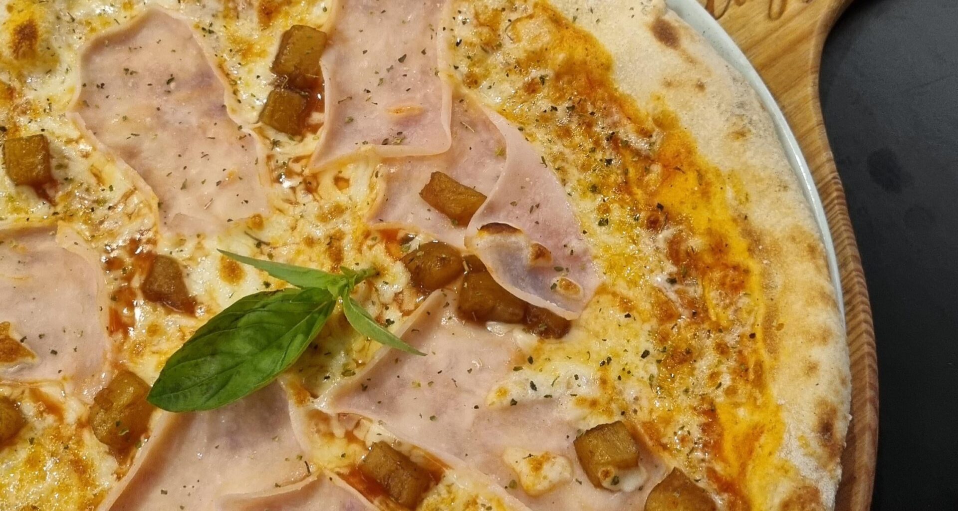 One of my favourite pizzas in Lisbon