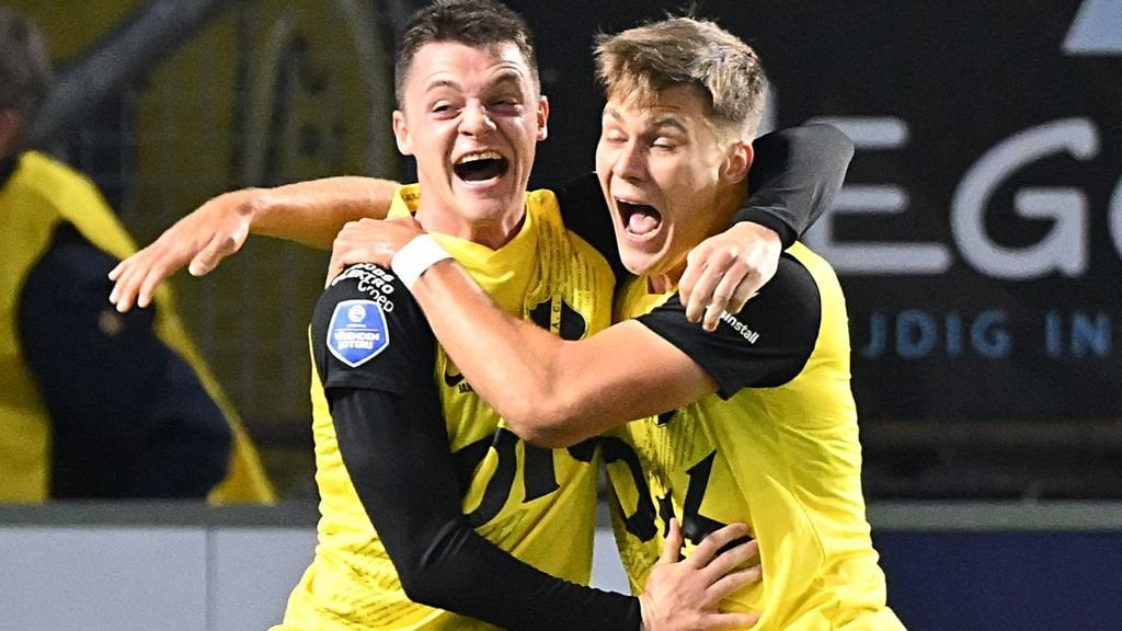 NAC wint van Fortuna, dankzij gouden wissel na rode kaart voor trainer Hoefkens