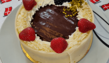 Danish Othello Cake