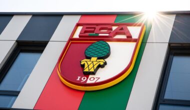 Strafbefehle gegen FCA-Mitarbeiter wegen Mindestlohnvergehen: NLZ-Trainer waren in der Regel als Minijobber angestellt und durften nach eigenen Angaben oftmals nicht einmal die Hälfte der Stunden aufschreiben, die sie wirklich gearbeitet haben. Dazu habe es klare Ansagen der Vorgesetzten gegeben.