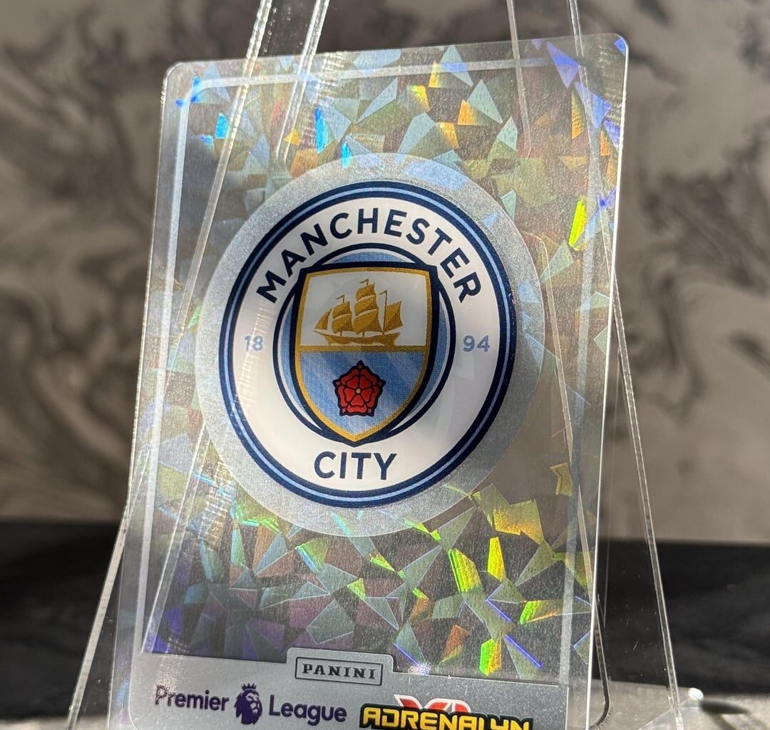Picked Up This Crystal Club Collectors Card !