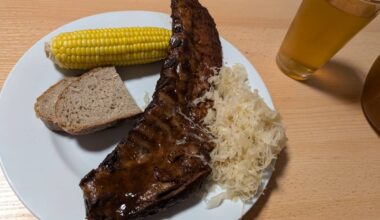 BBQ ribs in povidla sauce