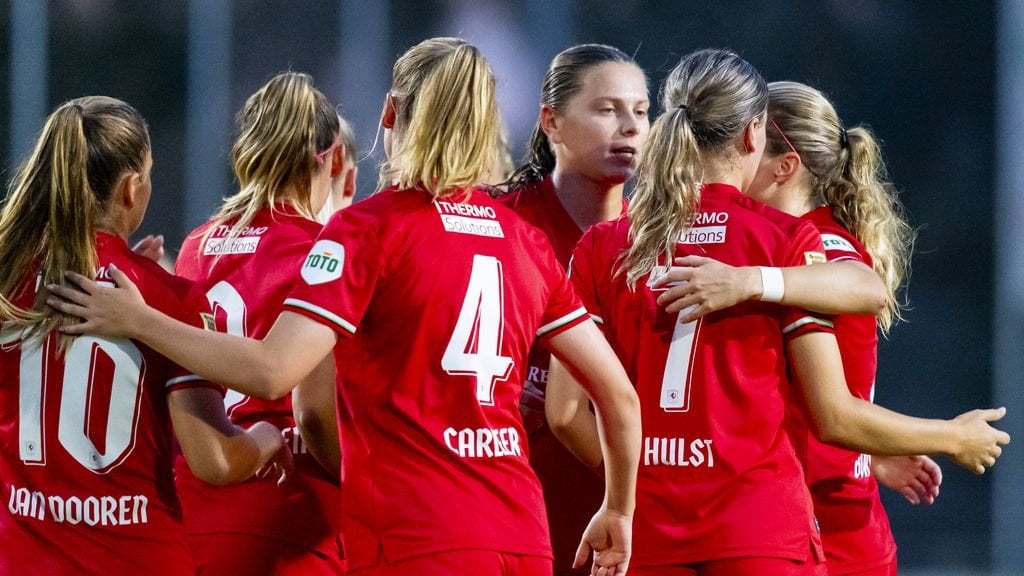 Twente wint ruim in voorronde Champions League, Ajax heeft verlenging nodig