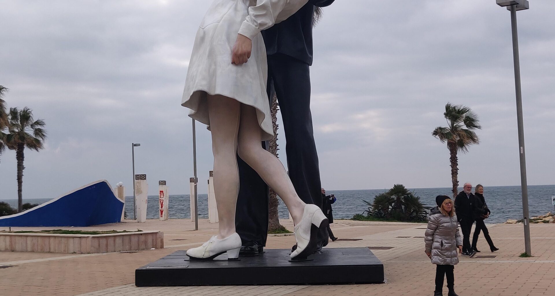 The Kiss, Civitavecchia, Italy.