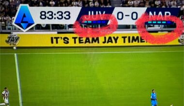 What are the blue stripes for under the team abbreviations