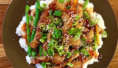 Crispy chicken with green beans and sweet-chili sauce