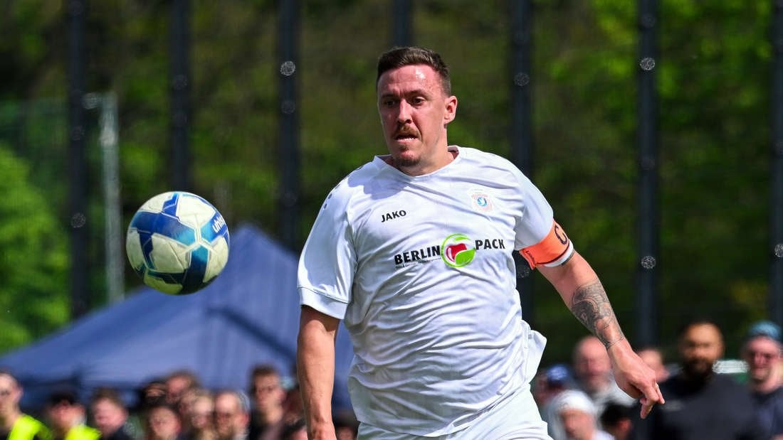 NACH SPIELABBRUCH UND POLIZEI-EINSATZ BEI BERLINER KREISLIGA-SPIEL: EX-WERDER-PROFI MAX KRUSE ÄUSSERT SICH ZU HASS-NACHRICHTEN