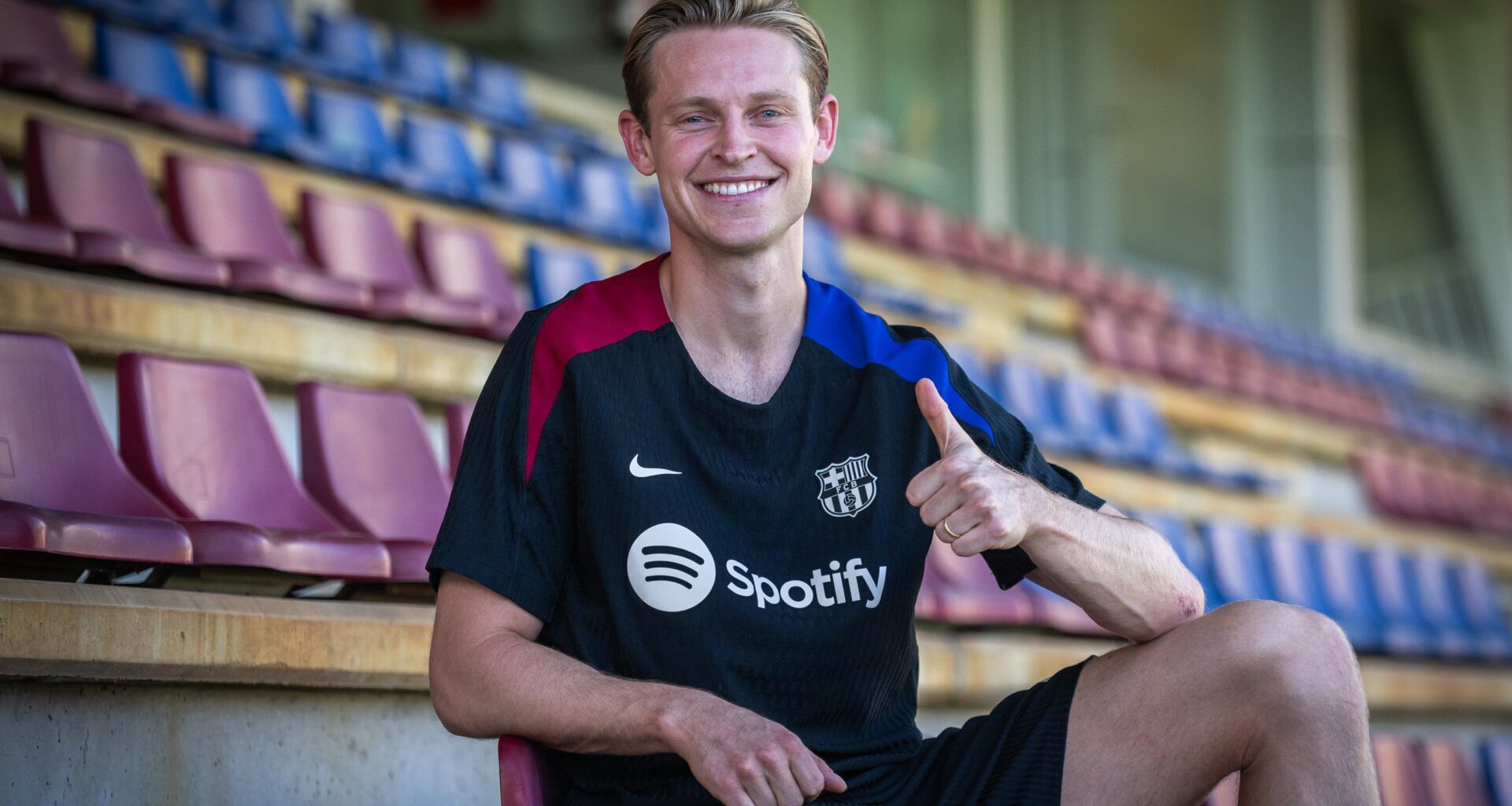 Frenkie de Jong: 'I'll be back soon'
