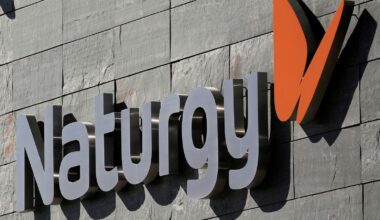 El Gobierno autoriza al fondo buitre Blackrock a adquirir el 20% de Naturgy
