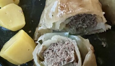 meat stuffed cabbage rolls